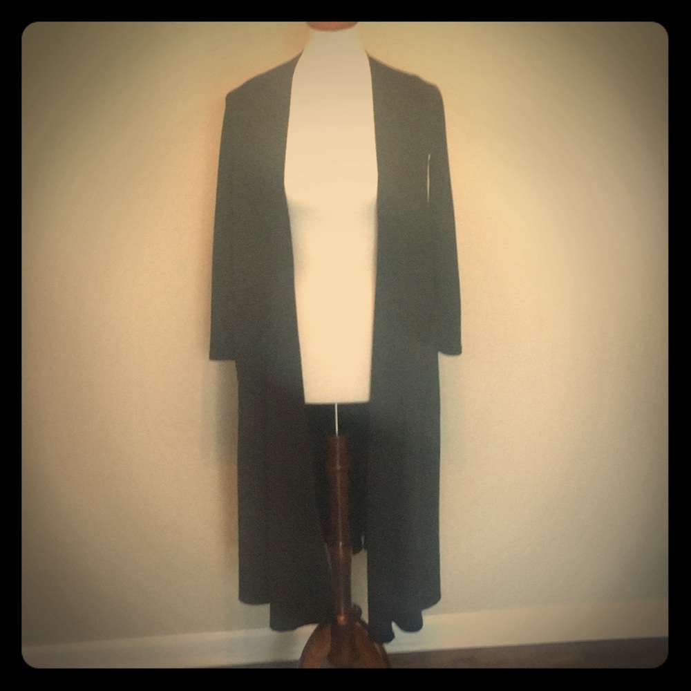 Black LuLaRoe duster
